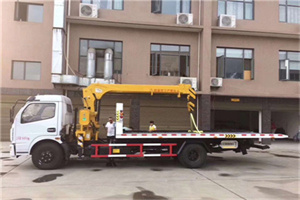 四方台附近汽车轮胎更换