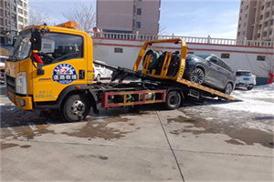 四方台救援拖车费用怎么算